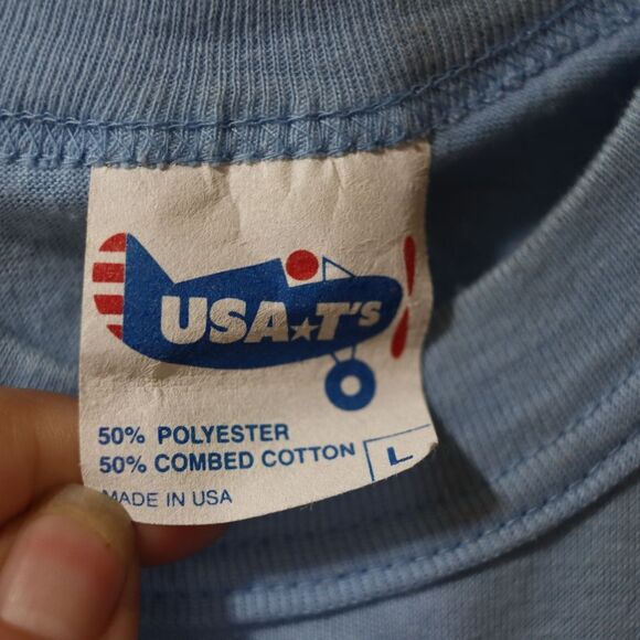 Vintage USA Ts Chicagos Finest Rock Station WXRT 93 Thrashed Single Stitch Tee - Picture 8 of 11